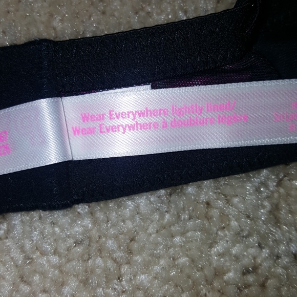 VS Bra - Picture 3 of 3